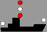 3 feux de mât (rouge, blanc, rouge) superposés, un feux blanc à gauche et un autre à droite