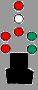 3 feux de mât (rouge, blanc, rouge) superposés, 2 feux rouges à gauche et 2 feux verts à droite